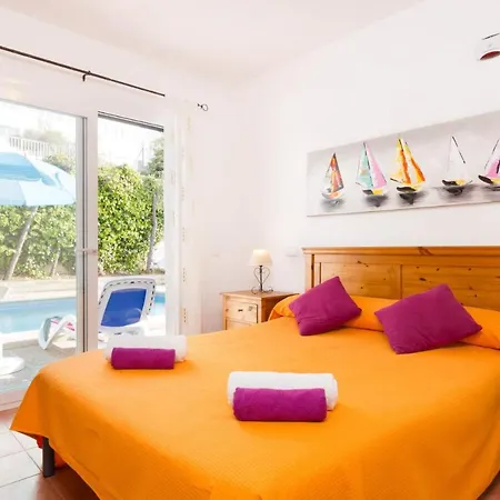 빌라 Romani Arenal By